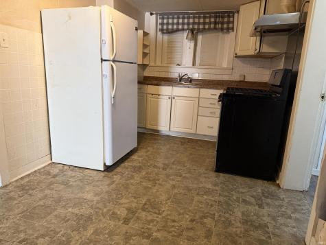 1521 E Lincolnway Way Mishawaka IN 46544