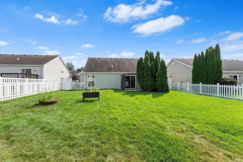 2219 Basin Street South Bend IN 46614