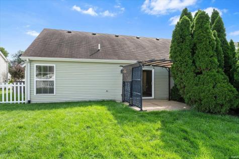 2219 Basin Street South Bend IN 46614