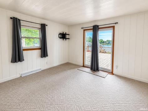 3097 E Stahl Road Monon IN 47959