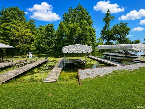 3097 E Stahl Road Monon IN 47959