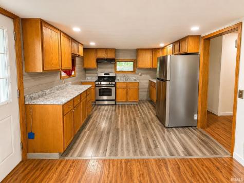 3097 E Stahl Road Monon IN 47959