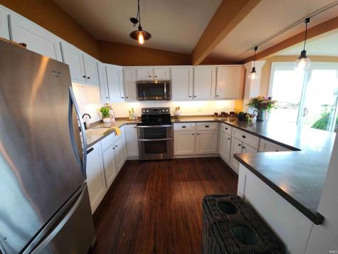 140 W Clear Lake Drive Fremont IN 46737