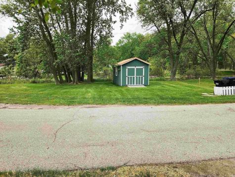 140 W Clear Lake Drive Fremont IN 46737