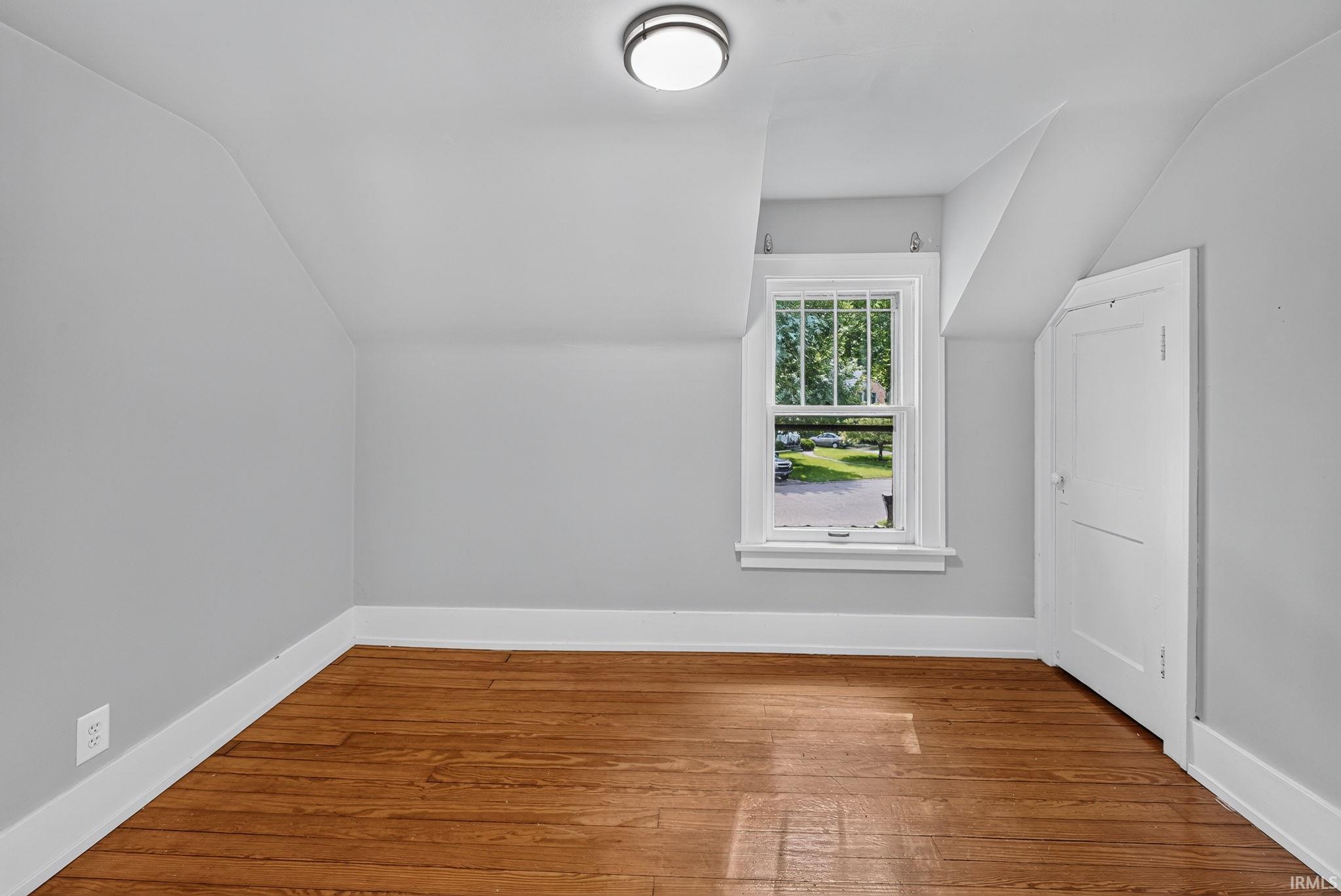 302 Ostemo Place South Bend IN 46617