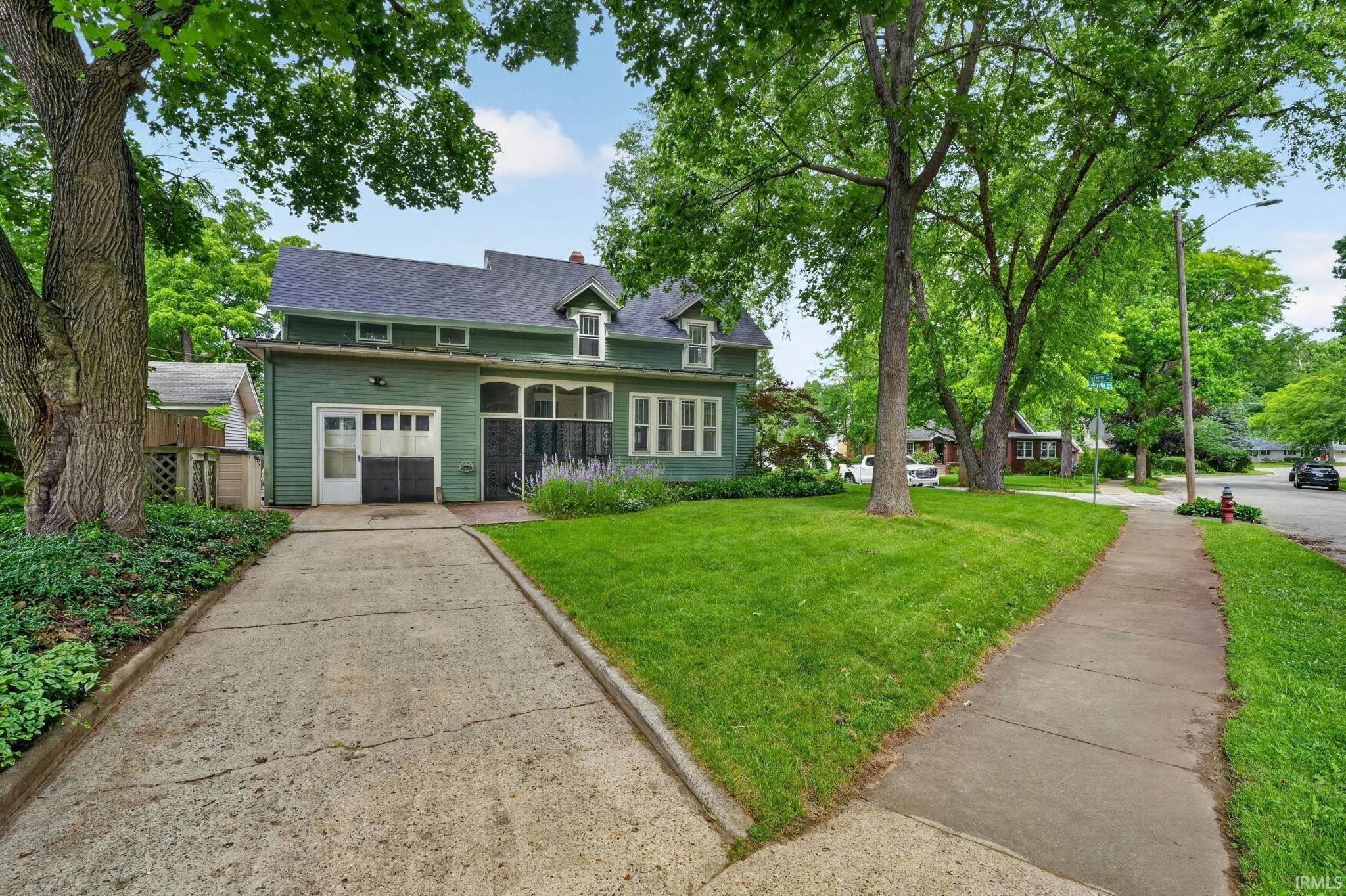 302 Ostemo Place South Bend IN 46617
