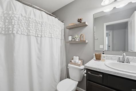 2695 Glastonbury Way Lafayette IN 47909