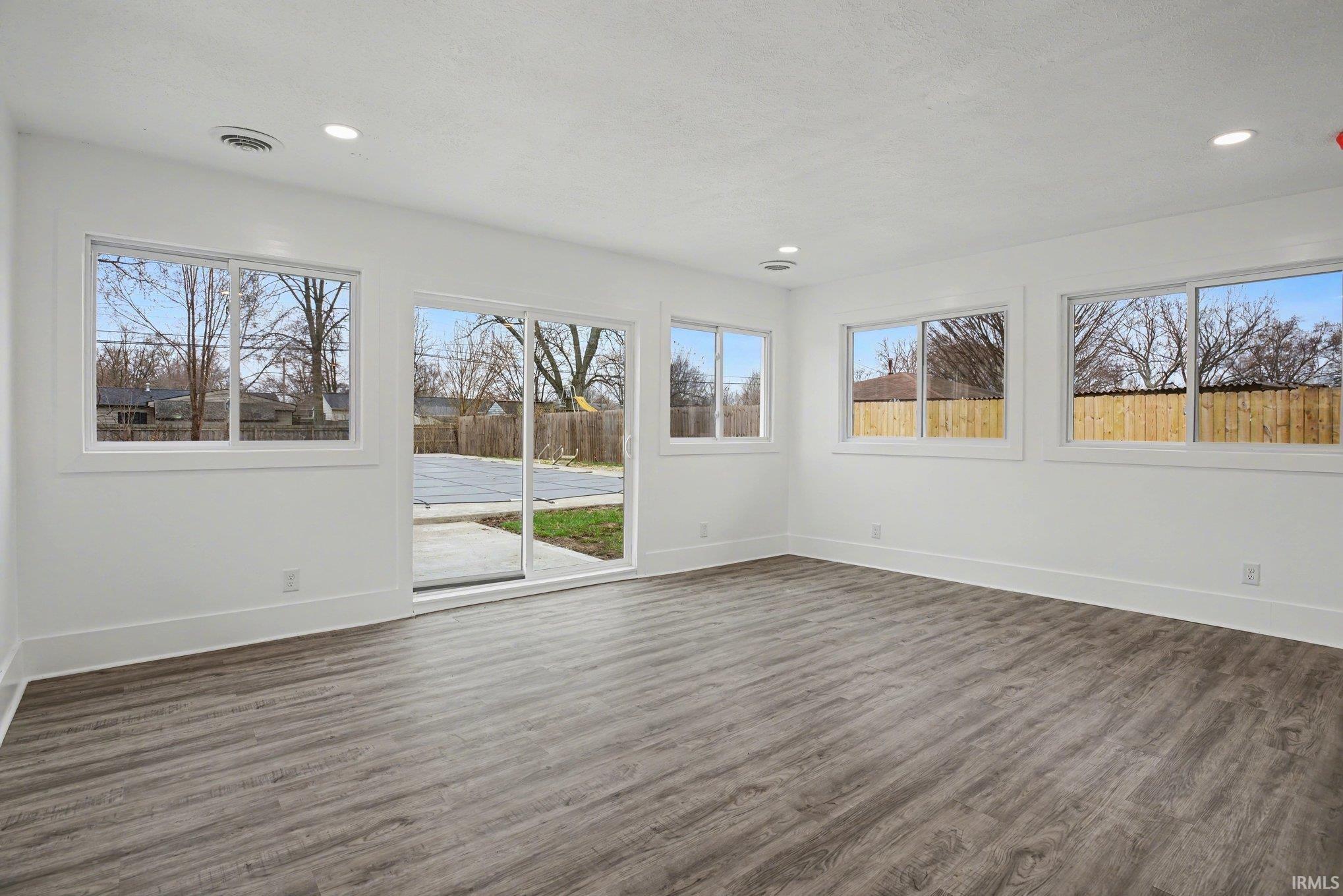 28880 County Road 16 Elkhart IN 46516