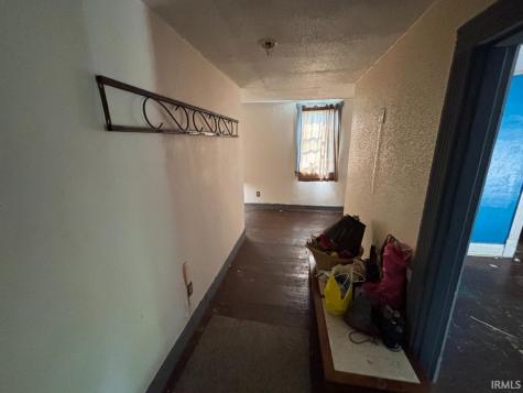 11187 N 200 W Alexandria IN 46001