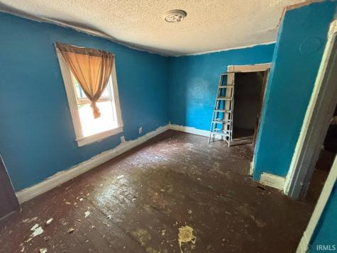 11187 N 200 W Alexandria IN 46001