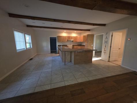 609 W Main Street Bruceville IN 47516