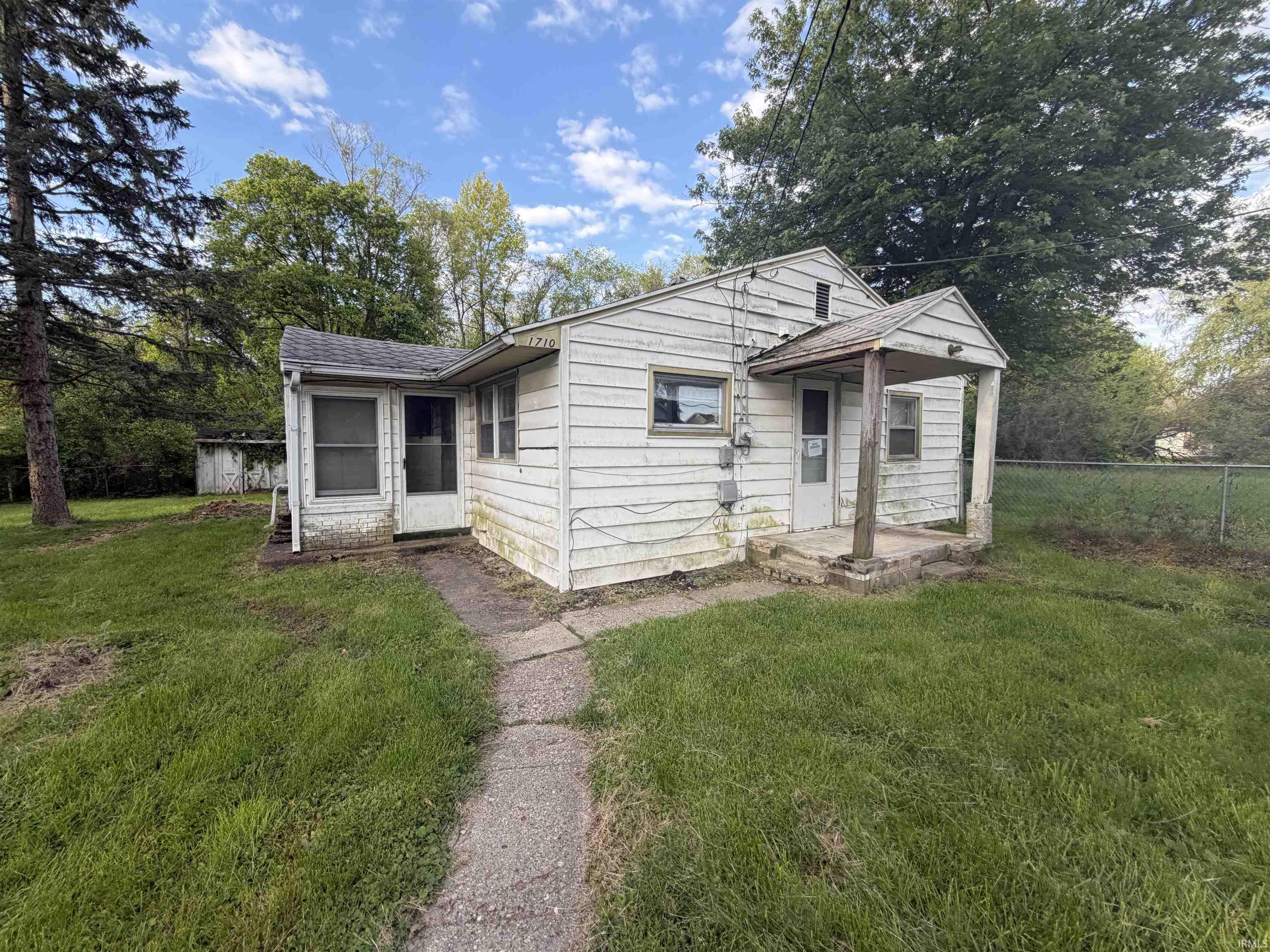 1710 W 5th Street Marion IN 46953