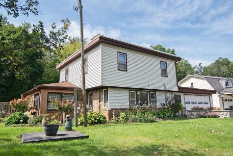 9615 N Steinbarger Lake Drive Wawaka IN 46794