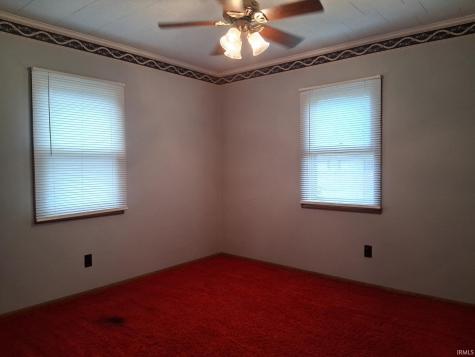 9615 N Steinbarger Lake Drive Wawaka IN 46794