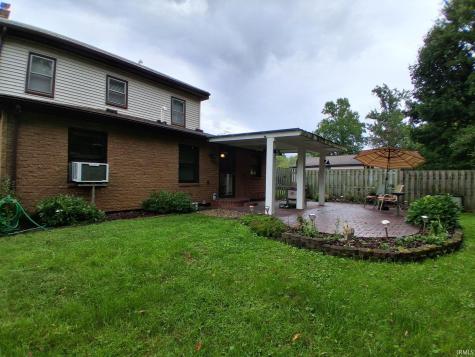 9615 N Steinbarger Lake Drive Wawaka IN 46794