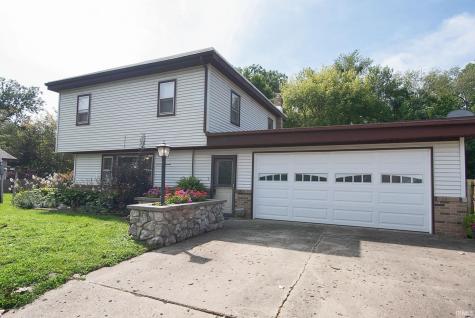 9615 N Steinbarger Lake Drive Wawaka IN 46794