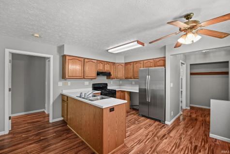 210 W Jackson Street Mulberry IN 46058