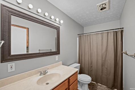 210 W Jackson Street Mulberry IN 46058