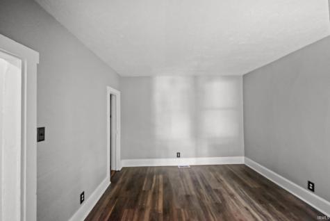210 W Jackson Street Mulberry IN 46058