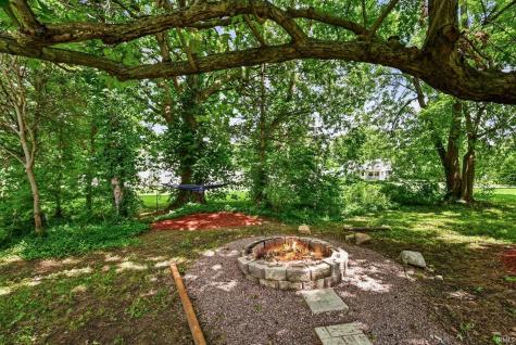 210 W Jackson Street Mulberry IN 46058