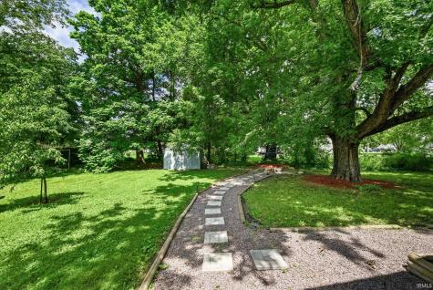 210 W Jackson Street Mulberry IN 46058