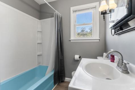 44 Vernon Lane Lafayette IN 47905