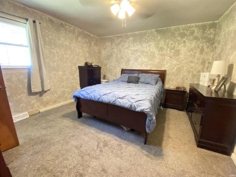 5529 E Us Highway 50 Bedford IN 47421