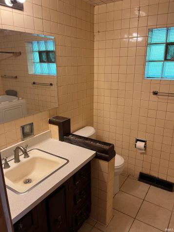 1045 Eclipse Place South Bend IN 46628