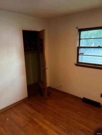 1045 Eclipse Place South Bend IN 46628