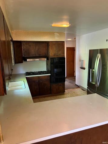1045 Eclipse Place South Bend IN 46628