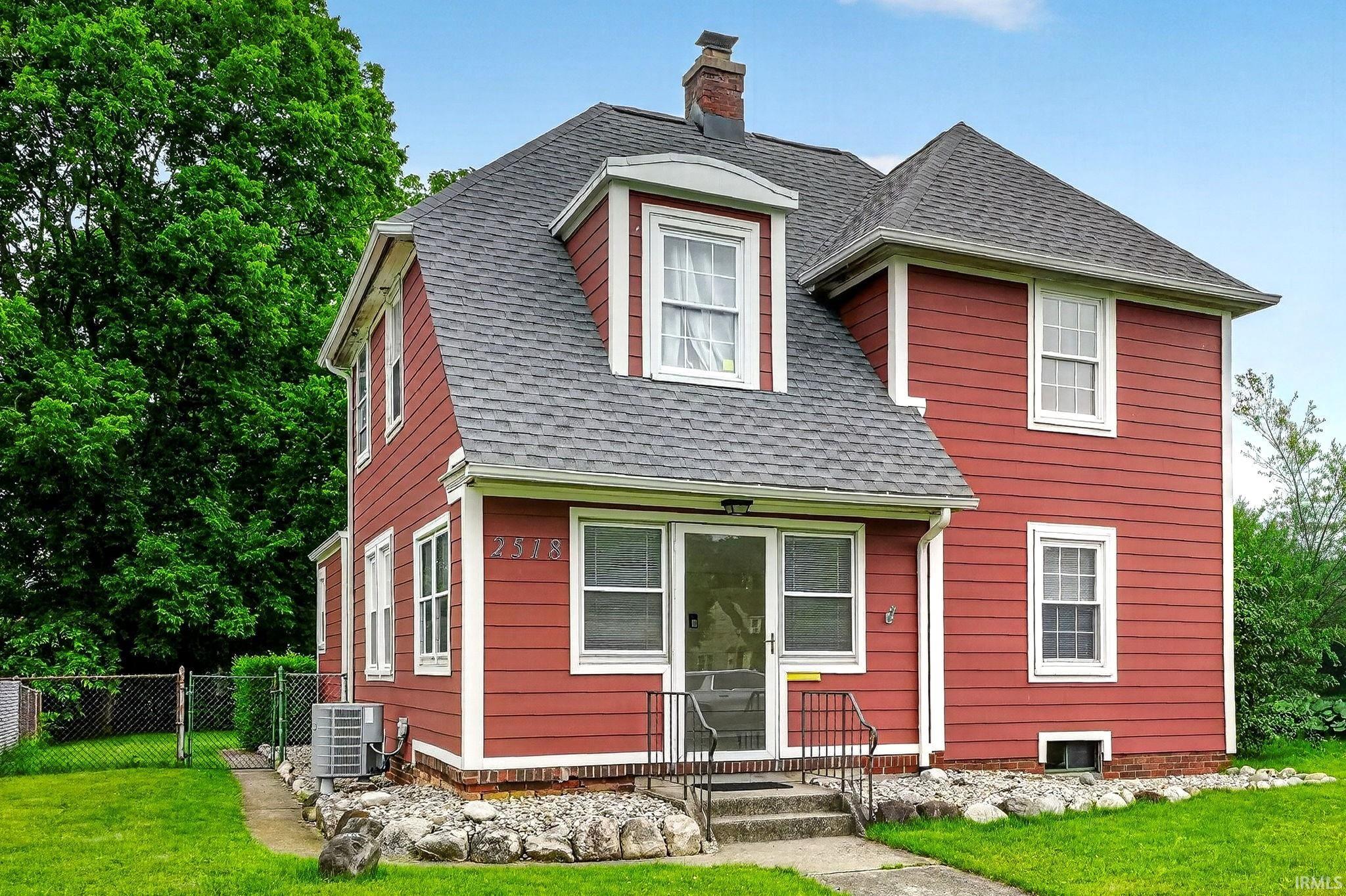2518 Erskine Boulevard South Bend IN 46614