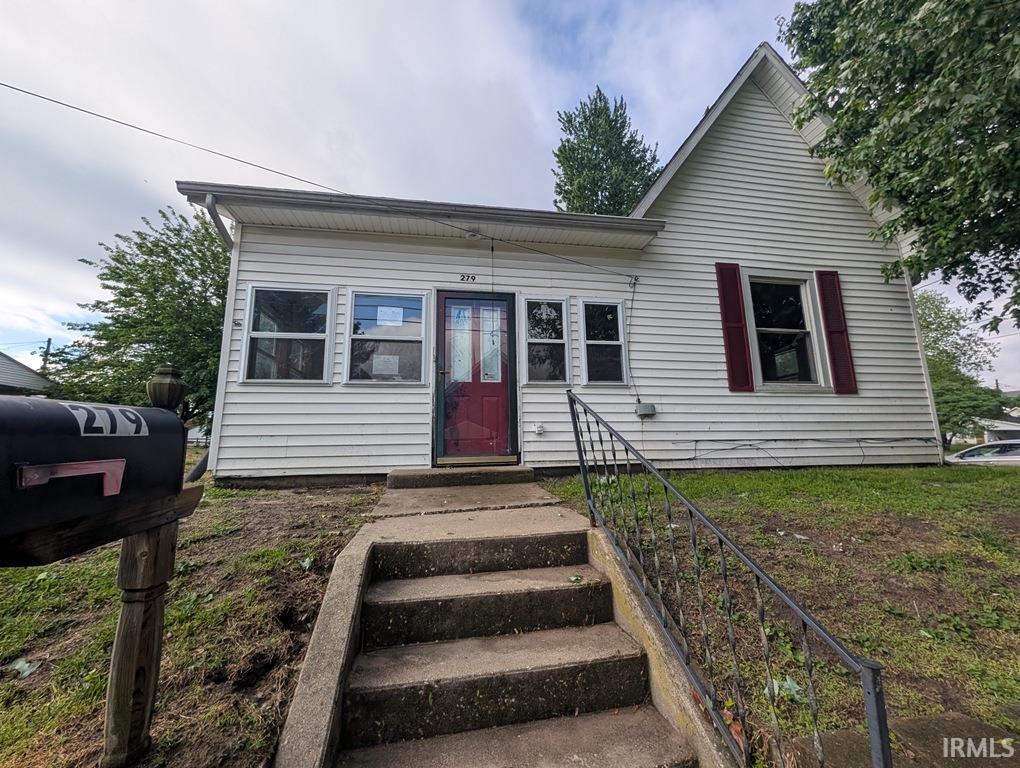 279 W Spring Street Bloomfield IN 47424