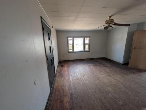 279 W Spring Street Bloomfield IN 47424