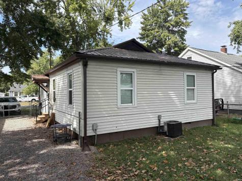 2559 Longworth Court Evansville IN 47711