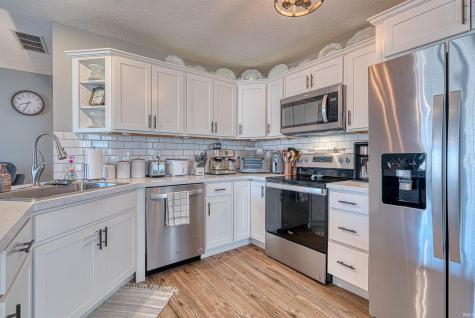 7402 Baltic Drive Evansville IN 47711
