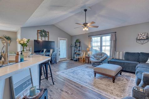 7402 Baltic Drive Evansville IN 47711
