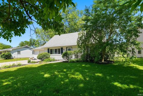 4016 Beaverbrook Drive Fort Wayne IN 46815