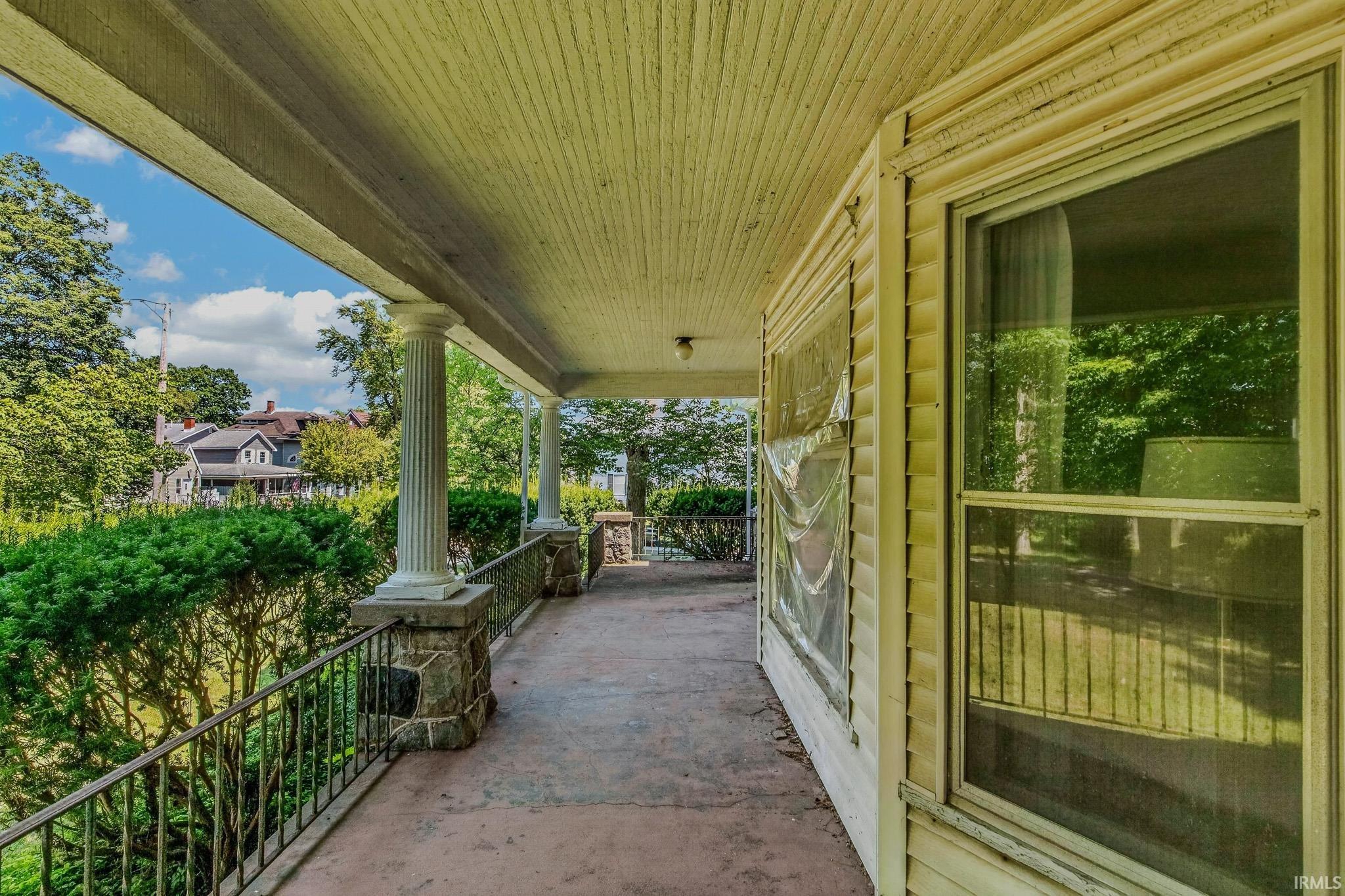 109 N Mountain Street Lagrange IN 46761