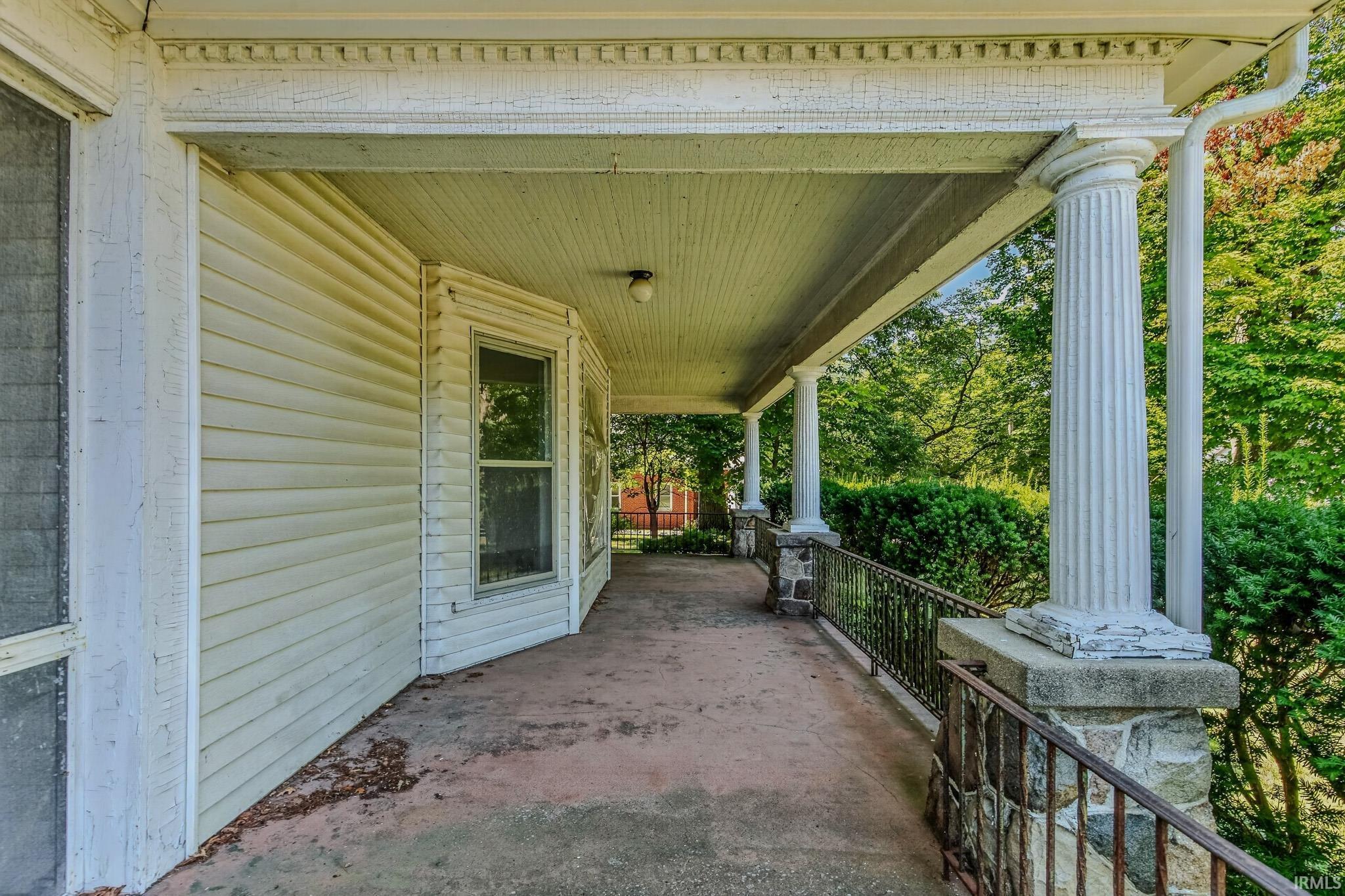 109 N Mountain Street Lagrange IN 46761