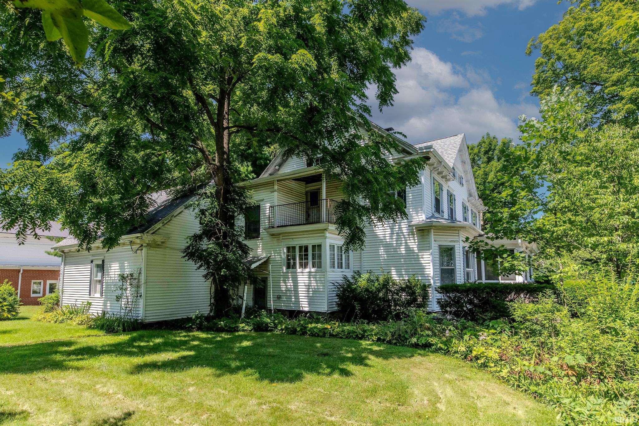 109 N Mountain Street Lagrange IN 46761