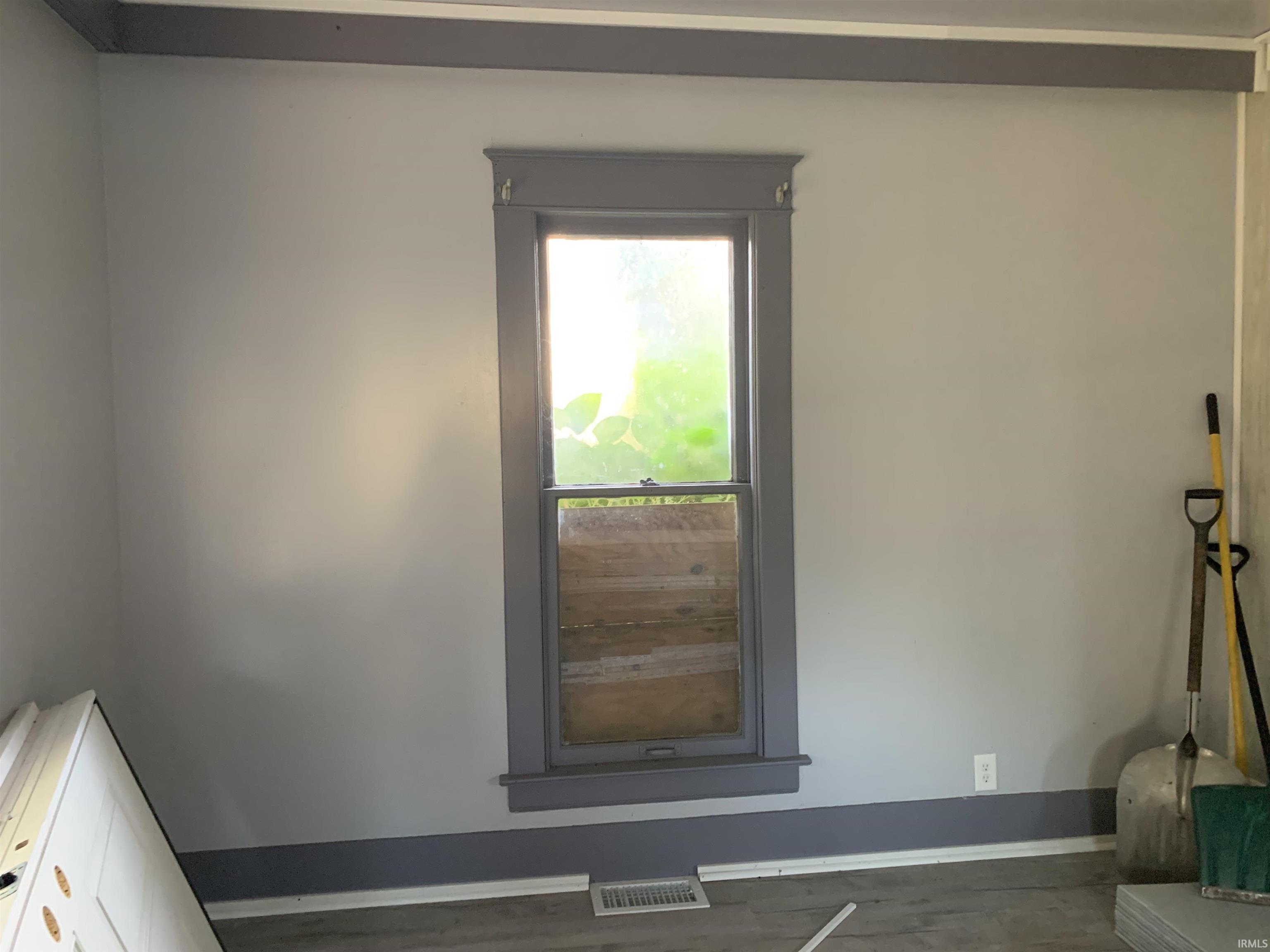 307 E Goshen Road Osceola IN 46561