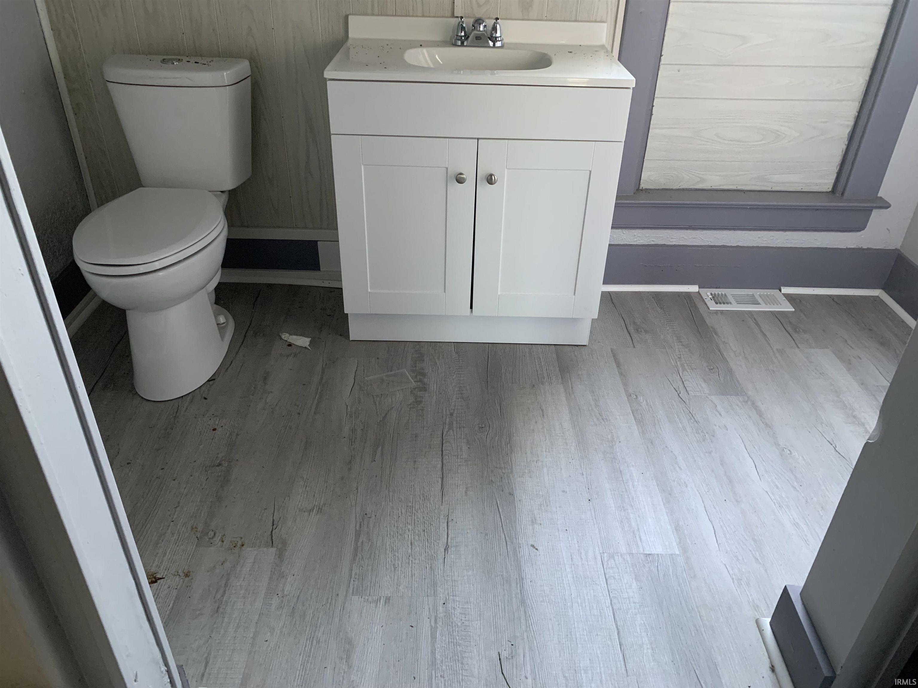 307 E Goshen Road Osceola IN 46561
