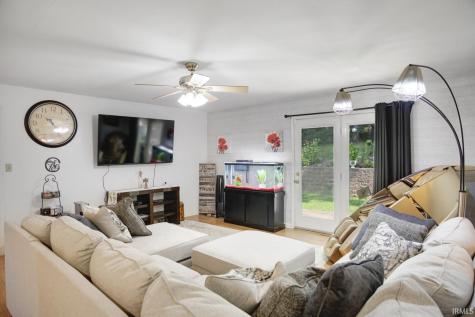 11226 Vixen Drive Evansville IN 47712