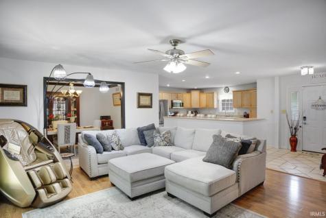 11226 Vixen Drive Evansville IN 47712