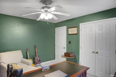 11226 Vixen Drive Evansville IN 47712
