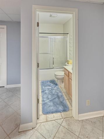 11226 Vixen Drive Evansville IN 47712