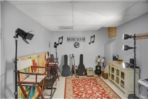 11226 Vixen Drive Evansville IN 47712
