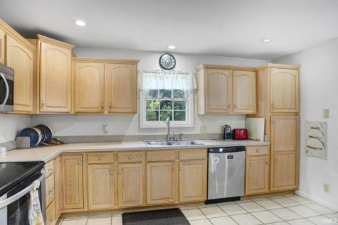 11226 Vixen Drive Evansville IN 47712