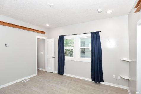 4110 E 10th Street Indianapolis IN 46201