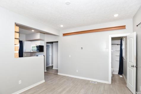 4110 E 10th Street Indianapolis IN 46201